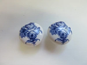 Vintage Gainsborough Australia Blue Floral Decorative Door Knobs x2 - Picture 1 of 3