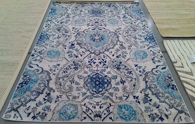Alfombra CREMA / GRIS CLARO 5'-3" x 7'-6" defecto, precio reducido 1172790626 MAD600C-5 Foto 1 de 4