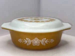 Vintage 10 1/4" ovale farfalla oro PYREX 1 1/2 quarto cov casseruola piatto # 043 - Foto 1 di 8