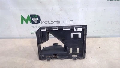 Chevrolet Tahoe 2017-2019 soporte cableado batería plástico OEM 23283540  Foto 1 de 4