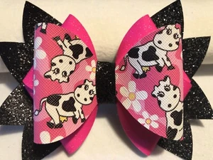 MOÑO PELO NIÑA VACA, 3 CAPAS. NEGRO, ROSA Y BLANCO. 4,5" X 3,5". HOMECHO - Imagen 1 de 3