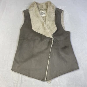 DYLAN Grey Faux Shearling Suede Fur Vest Womens Size M - Picture 1 of 9