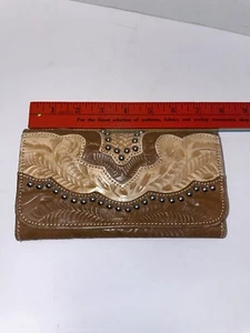 American West Tri-fold Women’s Wallet Sand Brown Western Tooled Leather - Picture 1 of 12