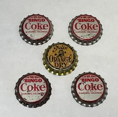 4 Vintage Coke and 1 Felix the Cat Orange Dry  Bingo Bottle Caps - Image 1 of 3