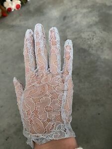 Lace Light Blue Gloves Sheer Wrist Length Pale Size 7.5