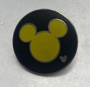 WDW Cast Lanyard Collection 4 - Mickey Icon - Yellow Disney Pin 41188 - Picture 1 of 5