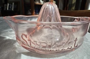 Vintage McKee SUNKIST Pink Depression Glass Juice/ Citrus Lemon Reamer Juicer - Picture 1 of 11