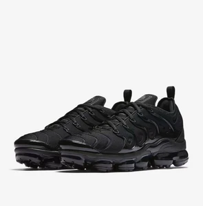 Size 10.5 - Nike Air VaporMax Plus Low Triple Black - Picture 1 of 7