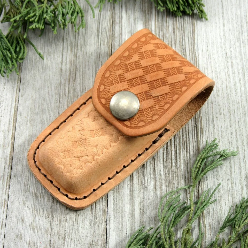 FUNDA DE CUCHILLO PLEGABLE | Bolsa de cinturón de cuero bronceado en relieve - Para carpetas de hasta 3,5" Foto 1 de 1