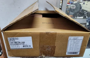 APC AP7822 Metered Rack PDU Power Distribution Unit (Rack-Mountable) AC 230V NOB - Picture 1 of 3