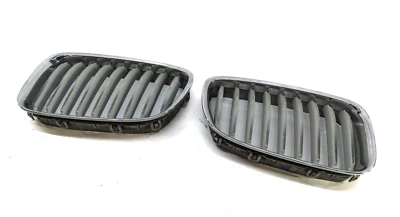 10-13 BMW 535iGT 550iGT (F07) передняя левая и правая вентиляционная решетка капота комплект-2 (хром) - Изображение 1 из 4