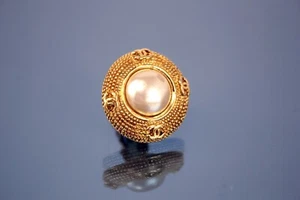 CHANEL Gold-Tone Pearl Clip-on Round Earrings Women's Accessories One Sided Good - Picture 1 of 15