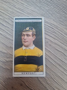 FOOTBALL CLUB COLOURS : #33 NEWPORT RUGBY RFC - CHURCHMAN 1909 cigarette card - Picture 1 of 2