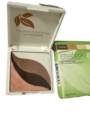 SmashBox Green Room Eye Shadow  Quad 0.23 Oz - Image 1 of 3