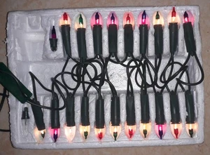 Elektrische Lichterkette Weihnachten 20 Lampen Farbe blinkend Box - Bild 1 von 3