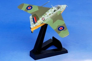 Easy Model 1/72 Me 163B Komet Airplane RAF Captured Aircraft - Picture 1 of 2