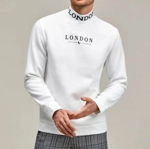 SHEIN Herren Letter Graphic Stand Neck Sweatshirt Brandneu Größe XL 42 Farbe Weiß - Bild 1 von 5