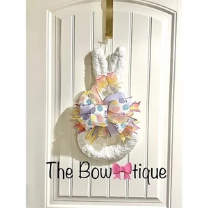 White Fluffy Yarn & Ribbon Bunny Wreath for Easter 19 inch L - Bild 1 von 7