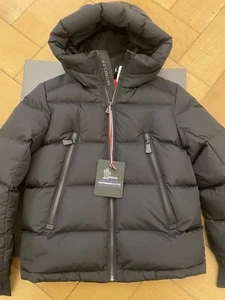 Moncler Skijacke Gr.10Jahre Neu - Bild 1 von 24