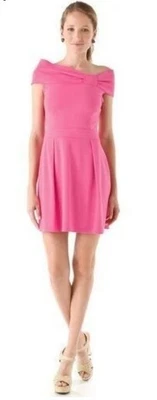 Vestido Rojo Valentino Fuera del Hombro Lazo Rosa Auténtico Talla Mediana Foto 1 de 4