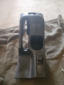 2002-2004 SUBARU WRX STi IMPREZA CENTER CONSOLE CUP HOLDER BRAKE TRIM 92132FE000 - Picture 1 of 2