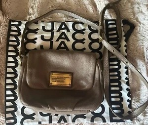 Bandolera Marc by Marc Jacobs Classic Workwear gris - Imagen 1 de 11