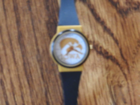 Iowa Hawkeyes childs watch black & gold Cover