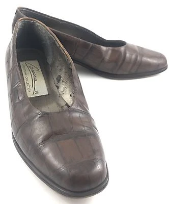 CARESSA CROSSTOWN COLLECTION WOMENS SIZE 8 CLASSIC PUMPS HEELS BROWN LEATHER-21 - Image 1 of 4