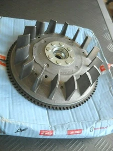 2351043 Flywheel Rotor piaggio ape 50 Cat-Mix-cross-Rst-Europa (Original PIAGGIO - Picture 1 of 3