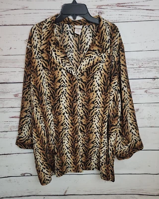 Top para mujer Covington marrón estampado animal botones delantero manga 3/4 talla 20-22W Foto 1 de 4