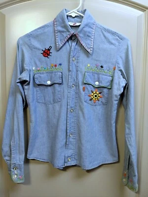 Camisa vintage anos 70 Levi’s bordada flores hippie / etiqueta laranja feminina pequena - Imagem 1 de 4