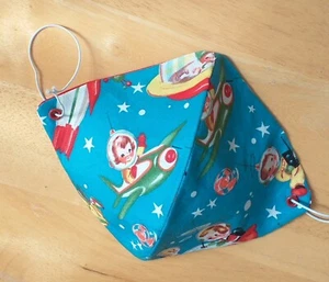 "Wash and reverse" restringable (elastic) reversible, comfortable face masks  - Picture 1 of 3