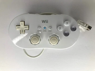 Official Nintendo Wii Classic Controller (White) Genuine RVL-005 OEM *TESTED - Image 1 of 4