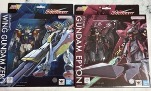 GUNDAM UNIVERSE XXXG-00W0 WING GUNDAM ZERO + OZ-13MS GUNDAM EPYON Set 2025 DHL - Picture 1 of 4