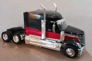 NEW RAY International Lonestar LONG HAULER Semi Truck 1/32 Scale Diecast/Plastic - Picture 1 of 6