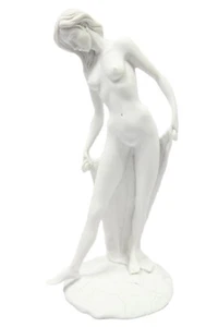 Sexy Mujer desnuda desnuda bañándose Estatua Escultura Figurina Hecha en Italia - Imagen 1 de 3