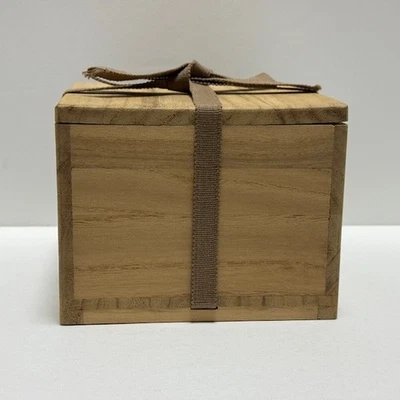 Japanese Wooden Storage Paulownia Old Box for Tea Bowl etc Made in Japan - Image 1 of 4