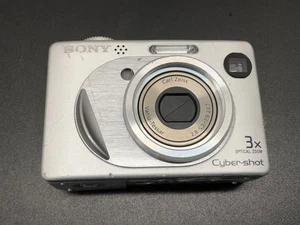 Sony Cyber-shot DSC-W1 5,1 megapixel fotocamera digitale - argento (la serratura non si chiude) - Foto 1 di 11