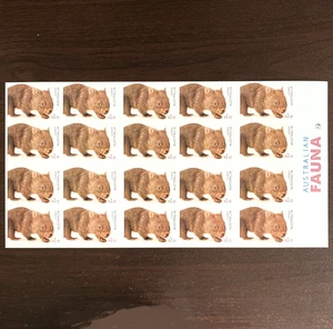 AUSTRALIA 2019 Stamps MNH Australian Fauna Wombat self adhesive booklet Sheet .. - Picture 1 of 6