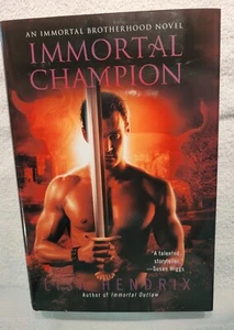 IMMORTAL CHAMPION - Lisa Hendrix (NEW Hardback with cover) Free Shipping - Picture 1 of 6