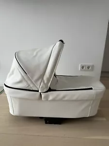 Emmaljunga Sento Pro Babywanne weiß Kinderwagen - Bild 1 von 9