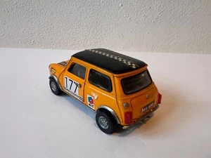POLITOYS 1:25 MINI COOPER - Foto 1 di 4