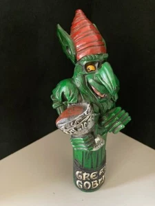 🌟 RARO Mango de grifo de cerveza artesanal de duende de cocina verde retirado - Imagen 1 de 7