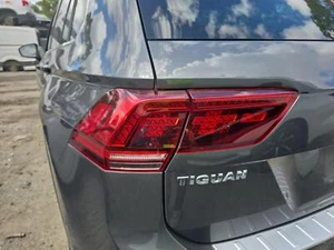 VOLKSWAGEN TIGUAN 2016-2021 LEFT TAILLIGHT Station Wagon - Picture 1 of 4