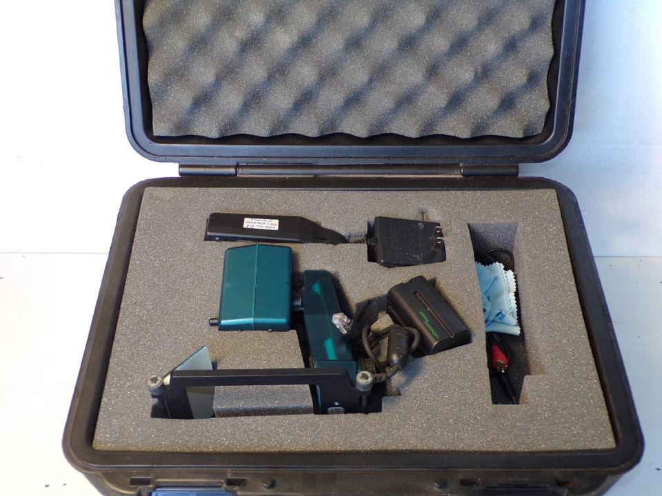 Used EVS FlipperPort 0400 Low Vision Magnifier Variable Zoom - Image 1 of 4