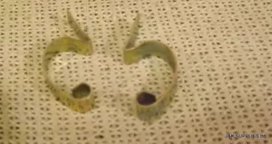 CLASSIC MINI DISTRIBUTOR CAP CLIP - LUCAS 45D DISTRIBUTOR - GDC136CLIP - PAIR - Picture 1 of 1