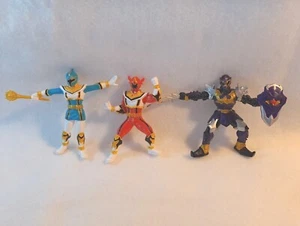 Power Rangers Mystic Force 3-3,5" Figuren, blau, rot & lila Power Rangers 2005 - Bild 1 von 7
