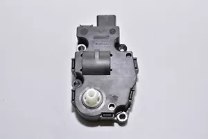 BMW F13 F12 6 Series Actuator 9749007 - Picture 1 of 5