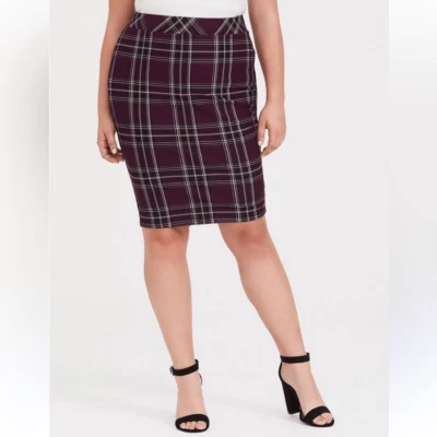 Nuevo con etiquetas Falda Tórrida Talla 3x Mediana Midi Estudio Lujo Ponte Lápiz Cuadros Granate Foto 1 de 4
