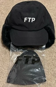 Nuevo con etiquetas Fuckthepopulation FTP Earflap Logo 6 paneles (negro) talla L/XL ¡ENVÍO GRATUITO! - Imagen 1 de 5